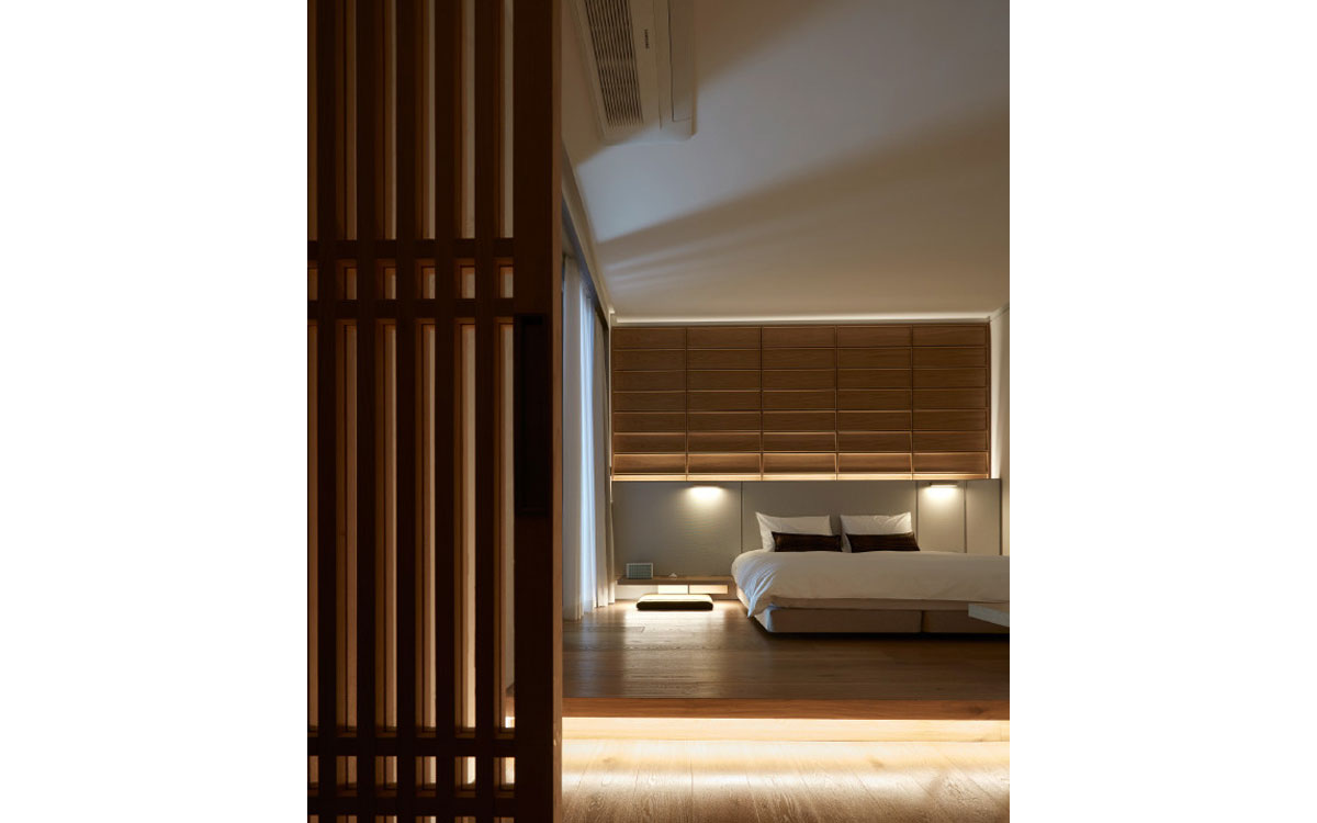 Owall