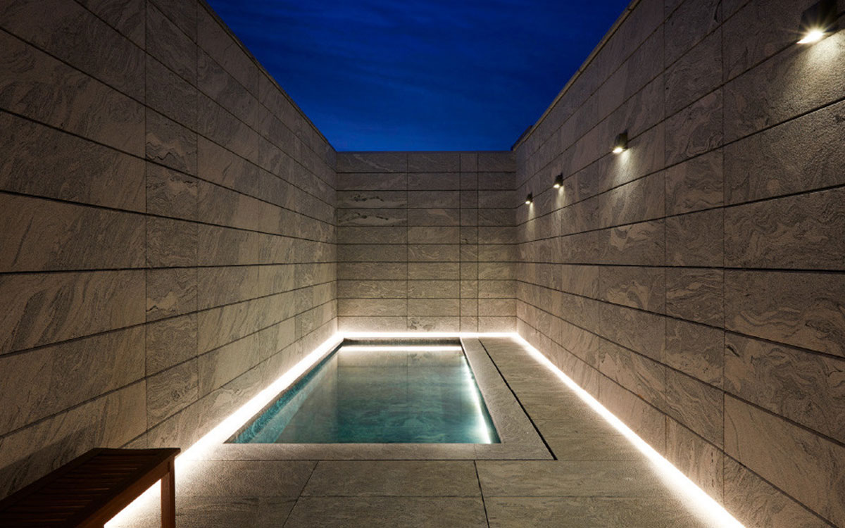 Owall